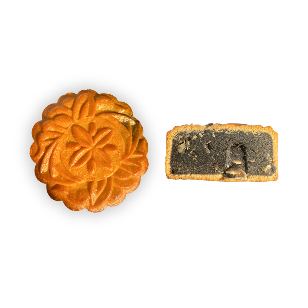 Moon cake- Black sesame with melon   (60g)